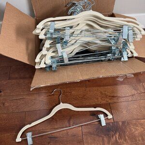 72 Beige Velvet Clip Hangers – Ultra Thin Non-Slip Space Saving (Like New)